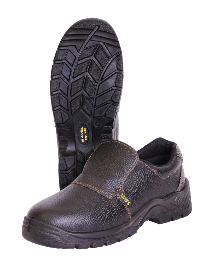 Полуботинки Footwear на резинке